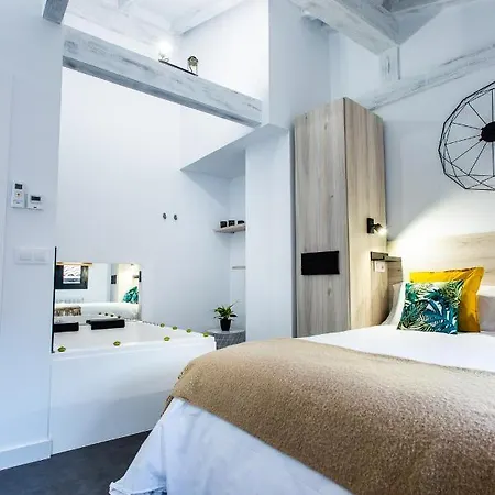 Apartamentos Hervas Suites