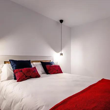 Apartamentos Hervas Suites * 헤바스