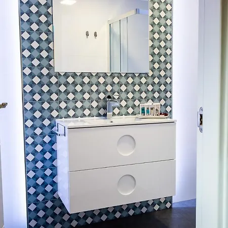Apartamentos Hervas Suites * Hervas