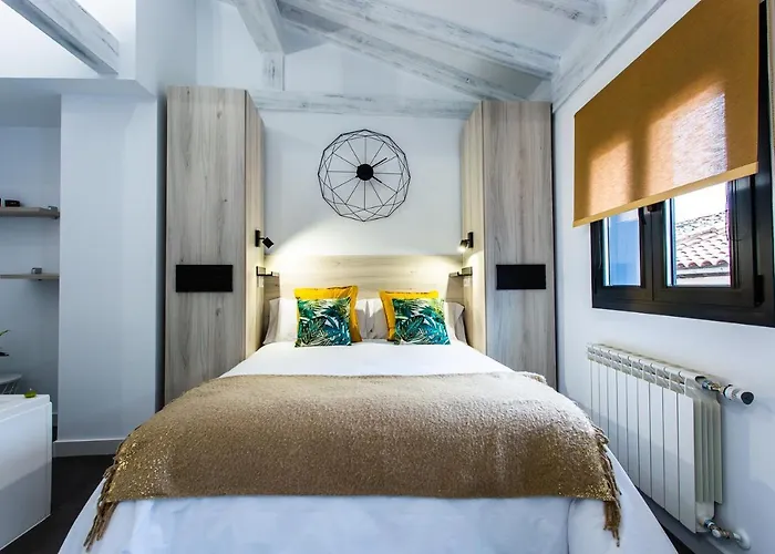 Appartamento Apartamentos Hervás Suites *