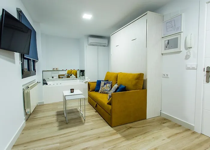 Apartamentos Hervás Suites